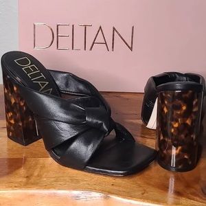 Deltan Women's Knot Leather